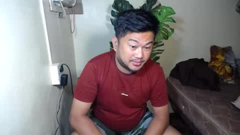 Snapshot of pinoy041087 chatting on 7, 10, 2025 pinoy041087 online show from 7, 10, 2025