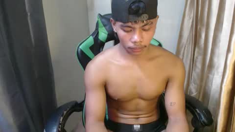 pinoy_fuckboy69 online show from 11, 4, 2026