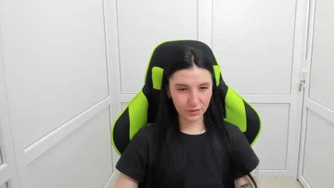 Snapshot of piper_smilee chatting on 12, 6, 2026 Piper online show from 12, 6, 2026