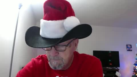Snapshot of pipewizard chatting on 10, 12, 2024 pipewizard online show from 10, 12, 2024