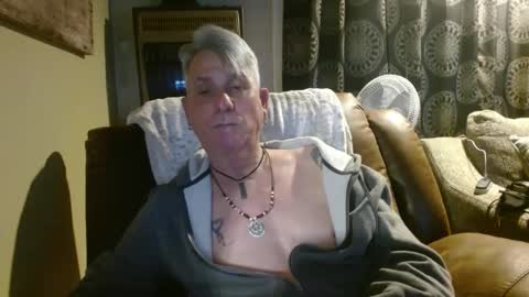 Snapshot of pirate334 chatting on 12, 3, 2025 pirate334 online show from 12, 3, 2025