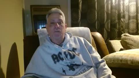 Snapshot of pirate334 chatting on 5, 2, 2026 pirate334 online show from 5, 2, 2026