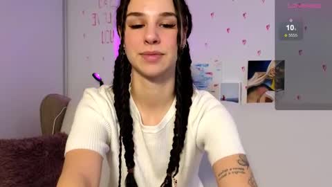 Molly online show from 5, 3, 2026