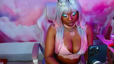 Thekawaiidomme online show from 3, 2, 2025