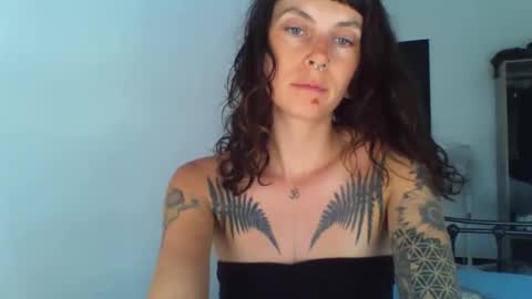 Snapshot of pixiecatfairy chatting on 9, 9, 2025 pixiecatfairy online show from 9, 9, 2025