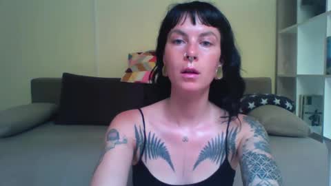 Snapshot of pixiecatfairy chatting on 6, 10, 2025 pixiecatfairy online show from 6, 10, 2025