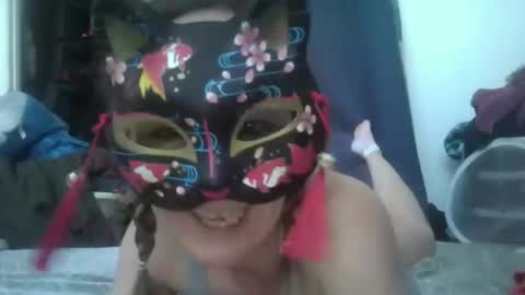 pixiecunt online show from 14, 4, 2026