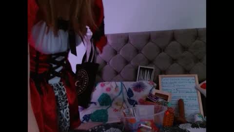 pixiehole4u online show from 9, 10, 2025