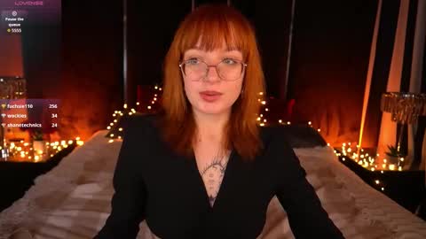 pixiepeachh online show from 23, 12, 2025