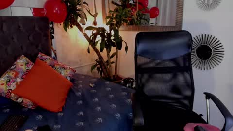 cris online show from 14, 2, 2025