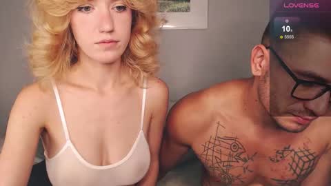 Snapshot of play_me_softly chatting on 16, 9, 2025 play_me_softly online show from 16, 9, 2025
