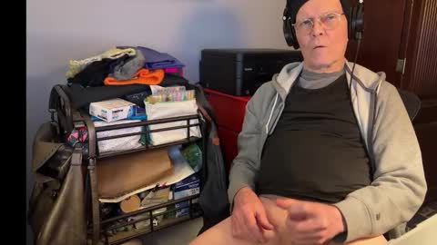 Snapshot of playdayfunshow chatting on 8, 3, 2025 STC online show from 8, 3, 2025