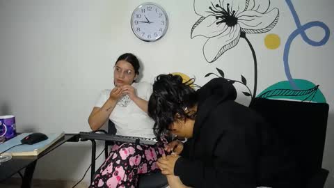 Snapshot of playful_girls3909 chatting on 4, 3, 2025 sweed online show from 4, 3, 2025