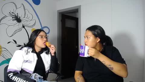 Snapshot of playful_girls3909 chatting on 5, 3, 2025 sweed online show from 5, 3, 2025