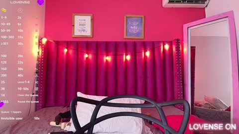 Snapshot of playfuljust_18 chatting on 14, 1, 2025 SAMARA online show from 14, 1, 2025