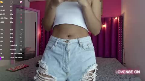 Snapshot of playfuljust_18 chatting on 12, 3, 2025 SAMARA online show from 12, 3, 2025