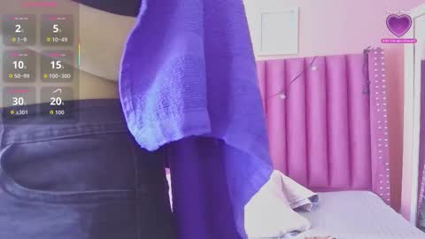 Snapshot of playfuljust_18 chatting on 1, 12, 2025 SAMARA online show from 1, 12, 2025