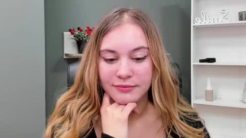 Snapshot of playgirl_valeria chatting on 9, 3, 2025 Valeria online show from 9, 3, 2025