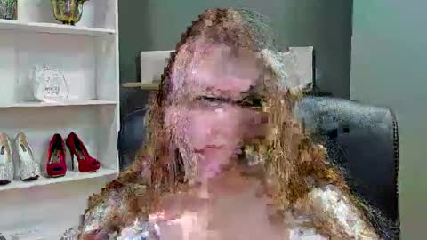 Snapshot of playgirl_valeria chatting on 8, 10, 2025 Valeria online show from 8, 10, 2025