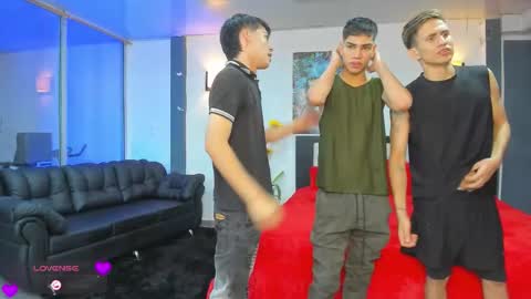   online show from 5, 2, 2026