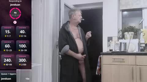 Snapshot of playme828530 chatting on 19, 10, 2025 Play Me online show from 19, 10, 2025