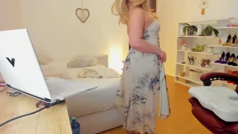 Snapshot of pleasurewitch chatting on 6, 2, 2025 PleasureWitch online show from 6, 2, 2025