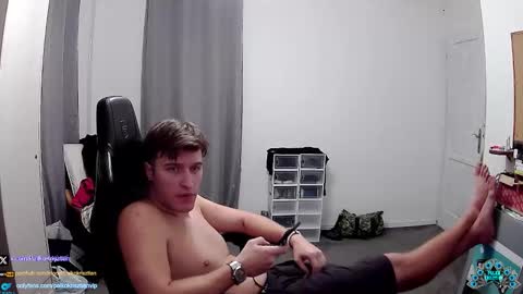 plkrisztian online show from 18, 11, 2025