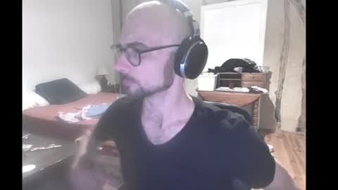 Snapshot of plsmakemynight chatting on 10, 5, 2026 plsmakemynight online show from 10, 5, 2026