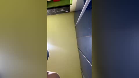 plus1122200 online show from 18, 1, 2026