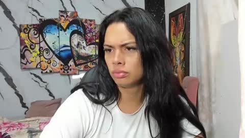 Snapshot of pocahontas_98113116 chatting on 6, 1, 2025 lesly pagina azul pocahontas982 online show from 6, 1, 2025