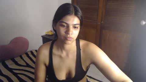 Snapshot of pocahontas_princess__ chatting on 21, 9, 2025 Pocahontas online show from 21, 9, 2025