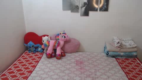 Snapshot of pocahontas_princess__ chatting on 29, 9, 2025 Pocahontas online show from 29, 9, 2025