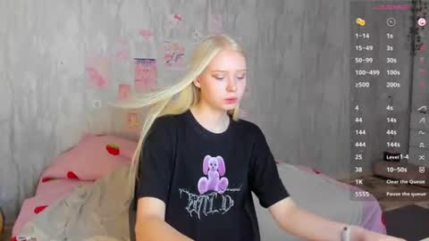 Snapshot of pocet_barbie chatting on 8, 8, 2026 Mary online show from 8, 8, 2026