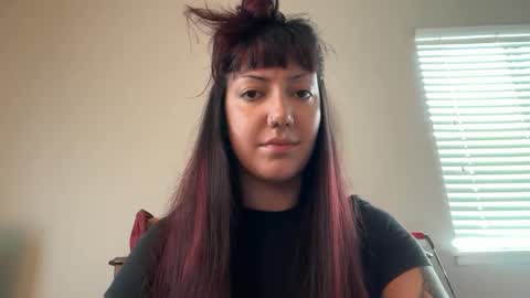 Snapshot of pocketnikki chatting on 21, 5, 2026 pocketnikki online show from 21, 5, 2026