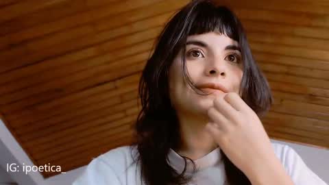 IG ipoetica  online show from 17, 12, 2024