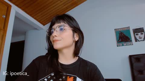 IG ipoetica  online show from 30, 12, 2024