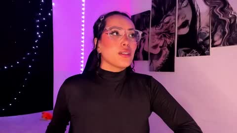 Willow                      Hours 12pm to 630pm Colombian time FRIDAY AND SUNDAY FREE DAYS online show from 4, 12, 2024