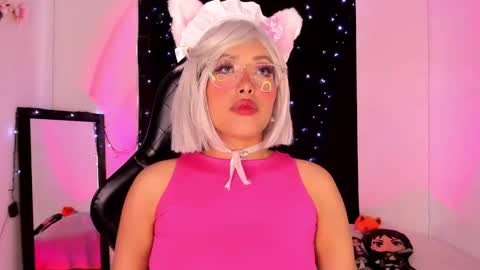 Willow                      Hours 12pm to 630pm Colombian time FRIDAY AND SUNDAY FREE DAYS online show from 19, 1, 2025