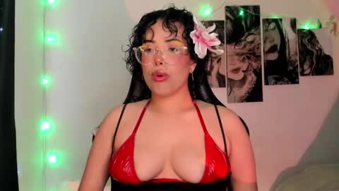 Willow                      Hours 12pm to 630pm Colombian time FRIDAY AND SUNDAY FREE DAYS online show from 7, 1, 2026