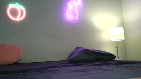 Snapshot of poisonedpeach chatting on 15, 1, 2025 Jenna online show from 15, 1, 2025