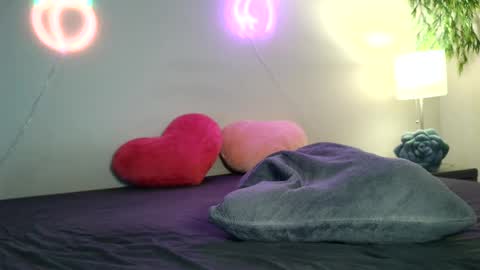 Snapshot of poisonedpeach chatting on 12, 3, 2025 Jenna online show from 12, 3, 2025