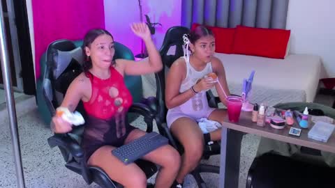 Polett Amarantas online show from 7, 4, 2026