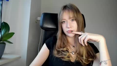 Polina online show from 25, 2, 2026
