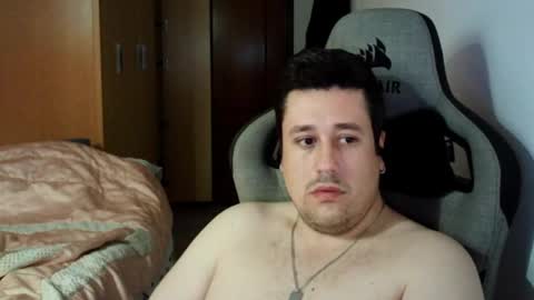 Pollito online show from 30, 12, 2024