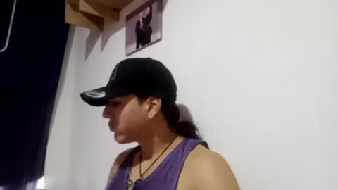 Snapshot of pollon8_kbezon chatting on 17, 12, 2024 Gian online show from 17, 12, 2024