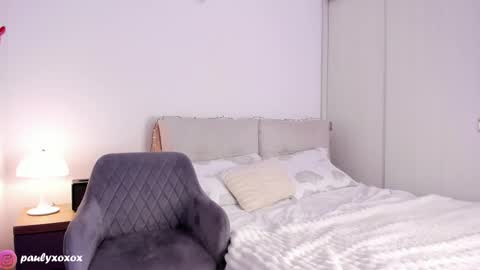 Polly online show from 24, 9, 2025