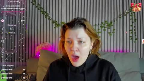 Polly online show from 1, 2, 2026