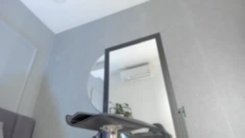 POLLY online show from 30, 9, 2025