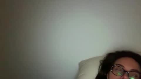 Snapshot of pollyyypocket chatting on 7, 11, 2025 Polly Pocket online show from 7, 11, 2025