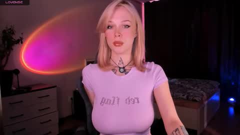 Megan.online  online show from 28, 3, 2026